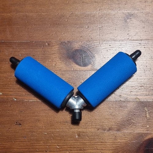 Shaped adjustable rod roller - adjustable,